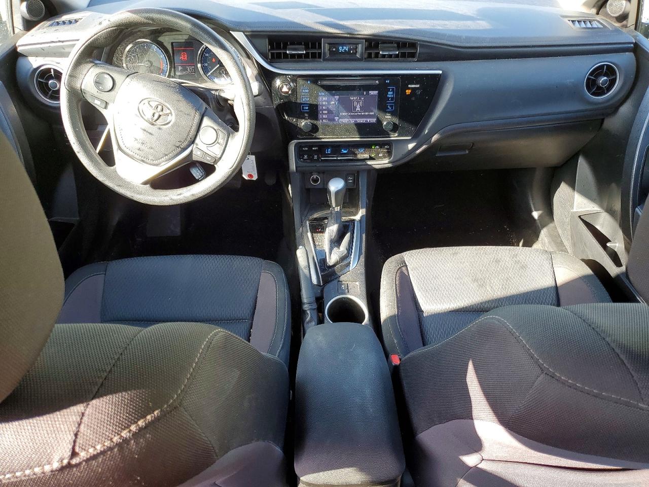 2017 TOYOTA COROLLA