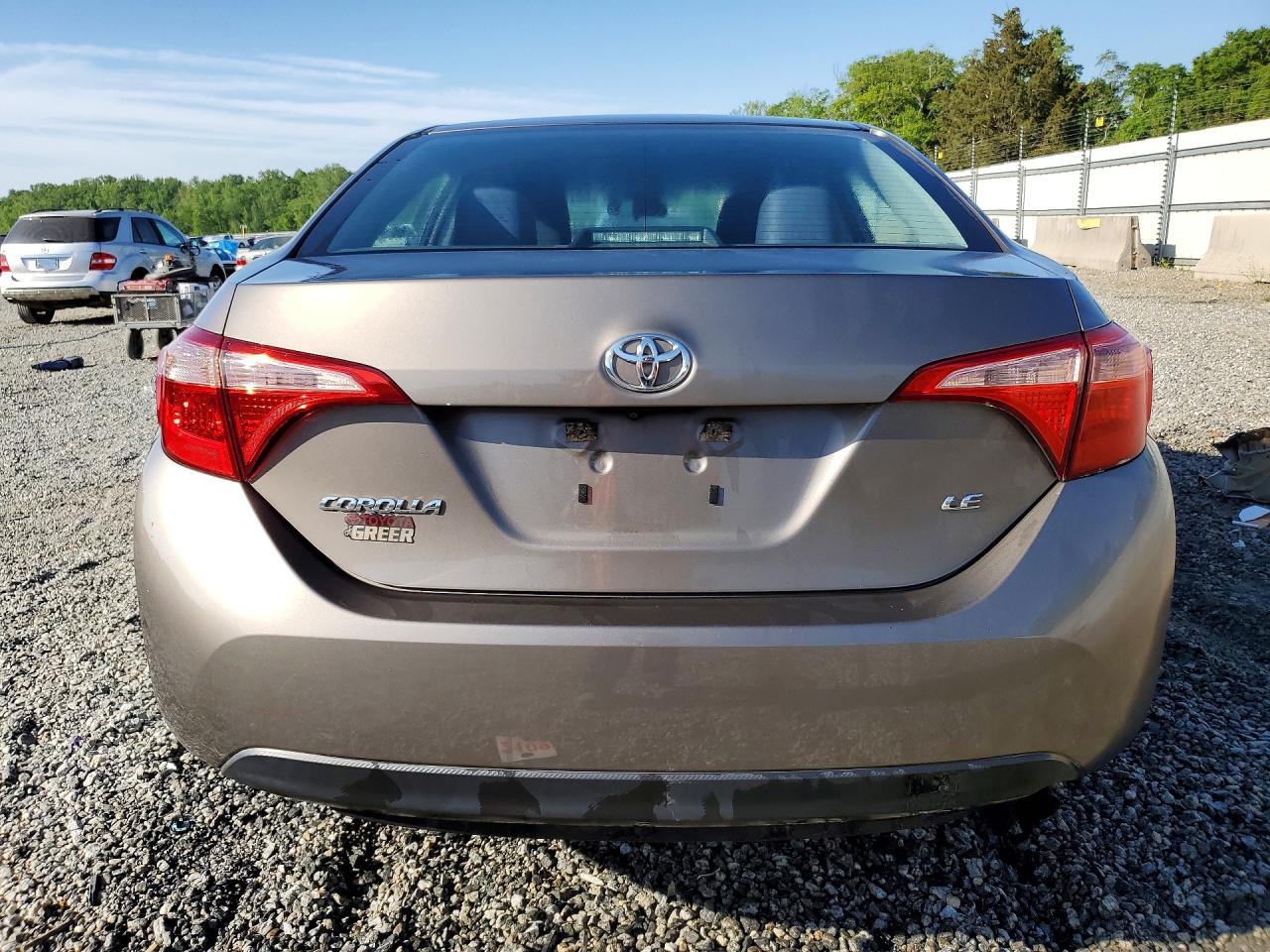 2017 TOYOTA COROLLA