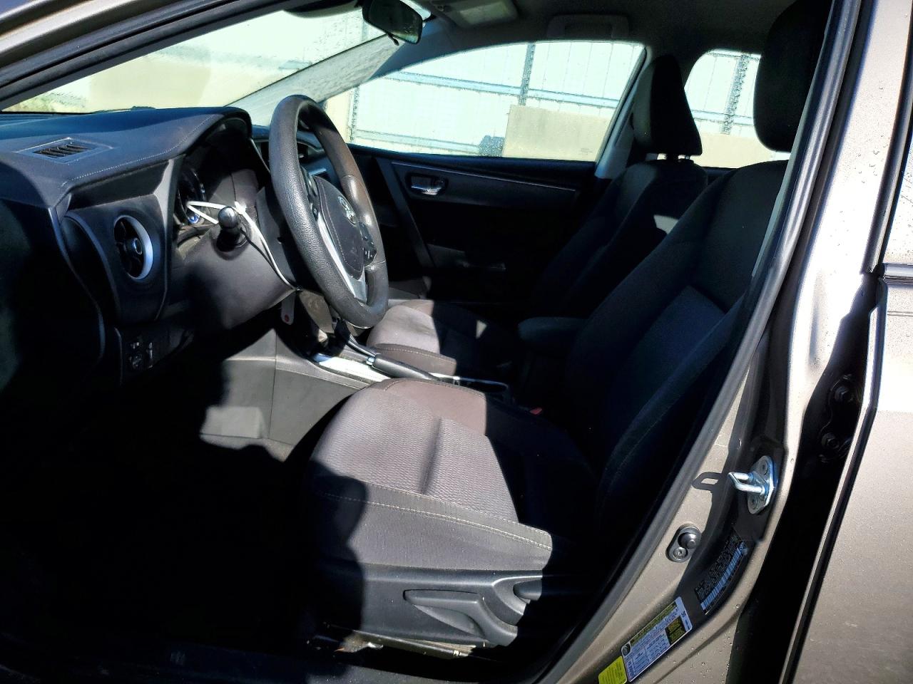 2017 TOYOTA COROLLA