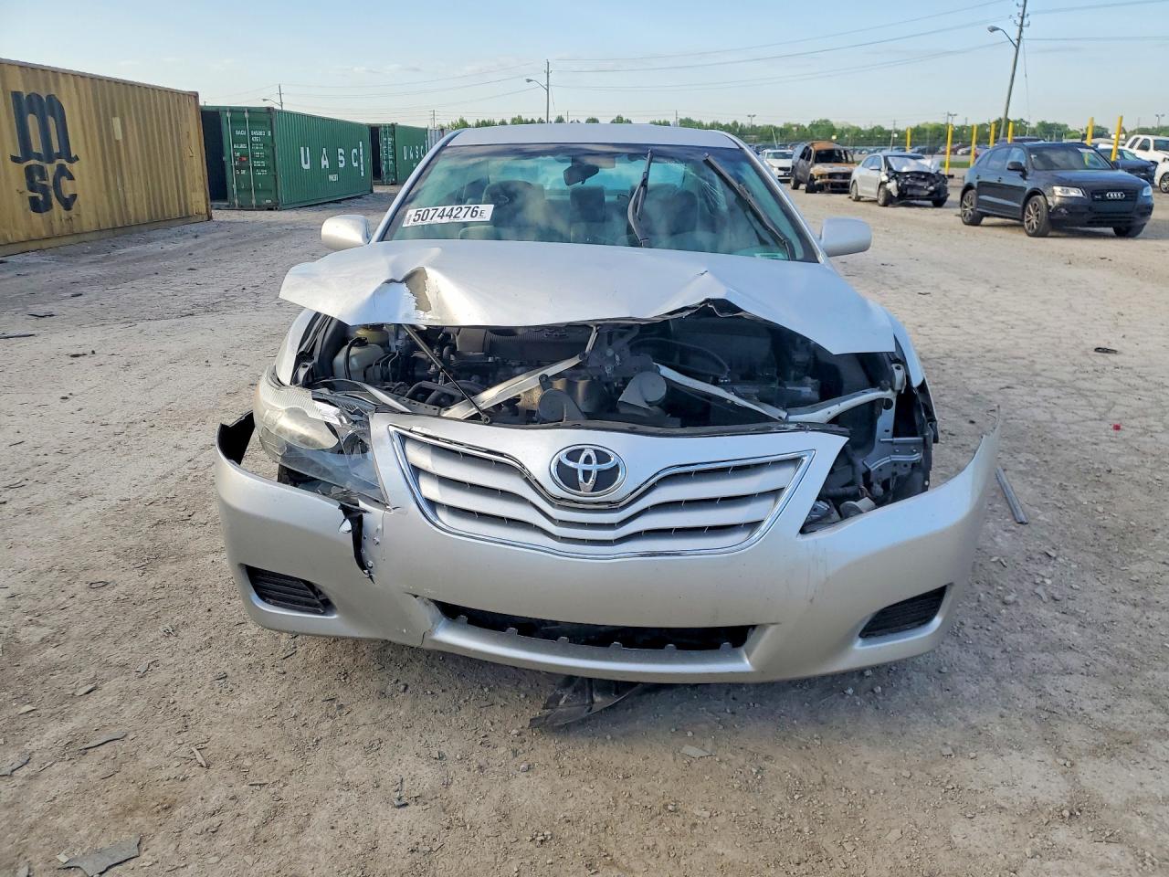 2011 TOYOTA CAMRY