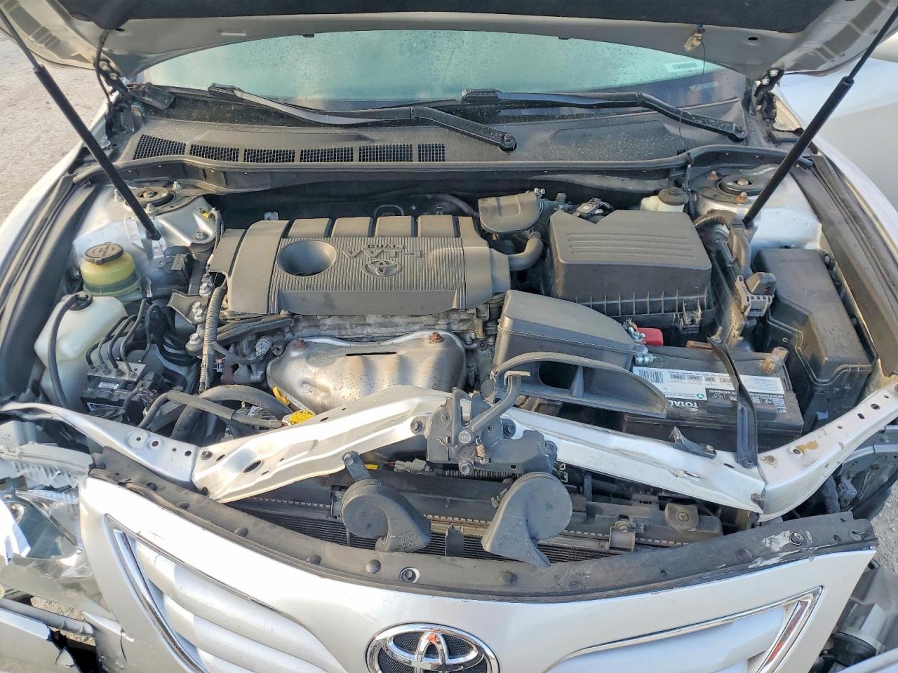 2011 TOYOTA CAMRY