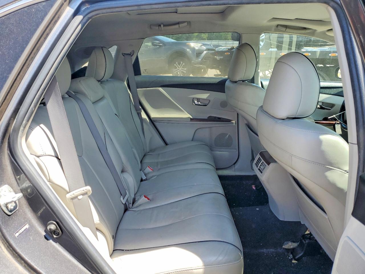 2011 TOYOTA VENZA