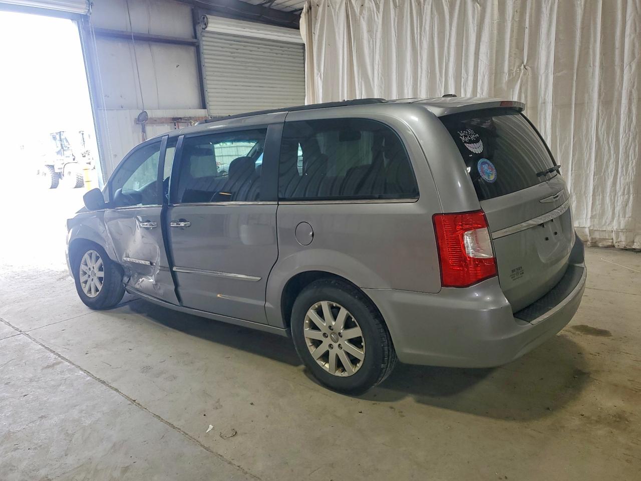 2015 CHRYSLER MINIVAN