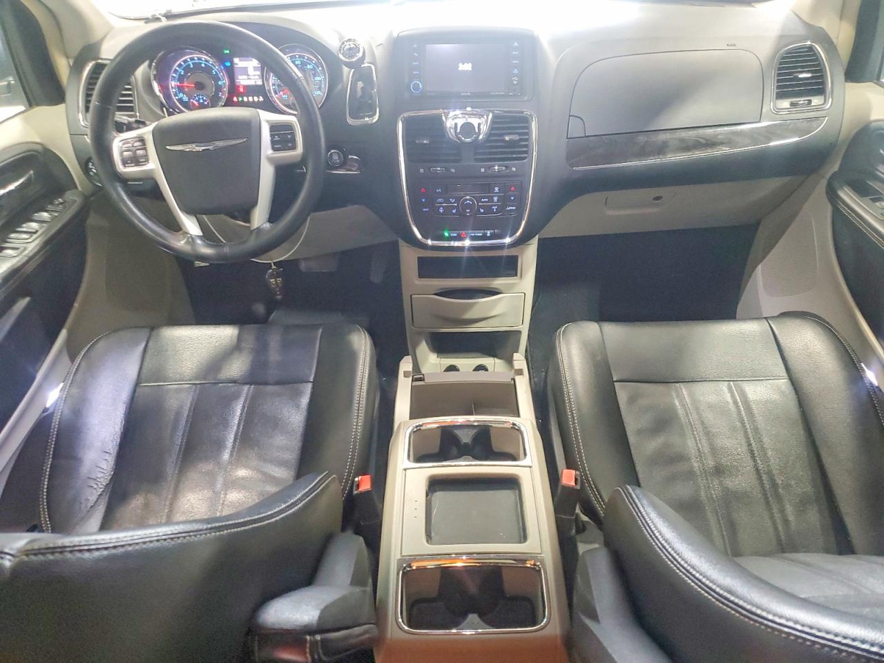 2015 CHRYSLER MINIVAN