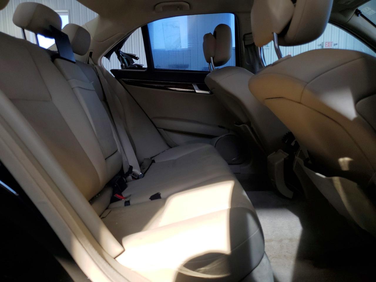 2012 MERCEDES-BENZ C-CLASS