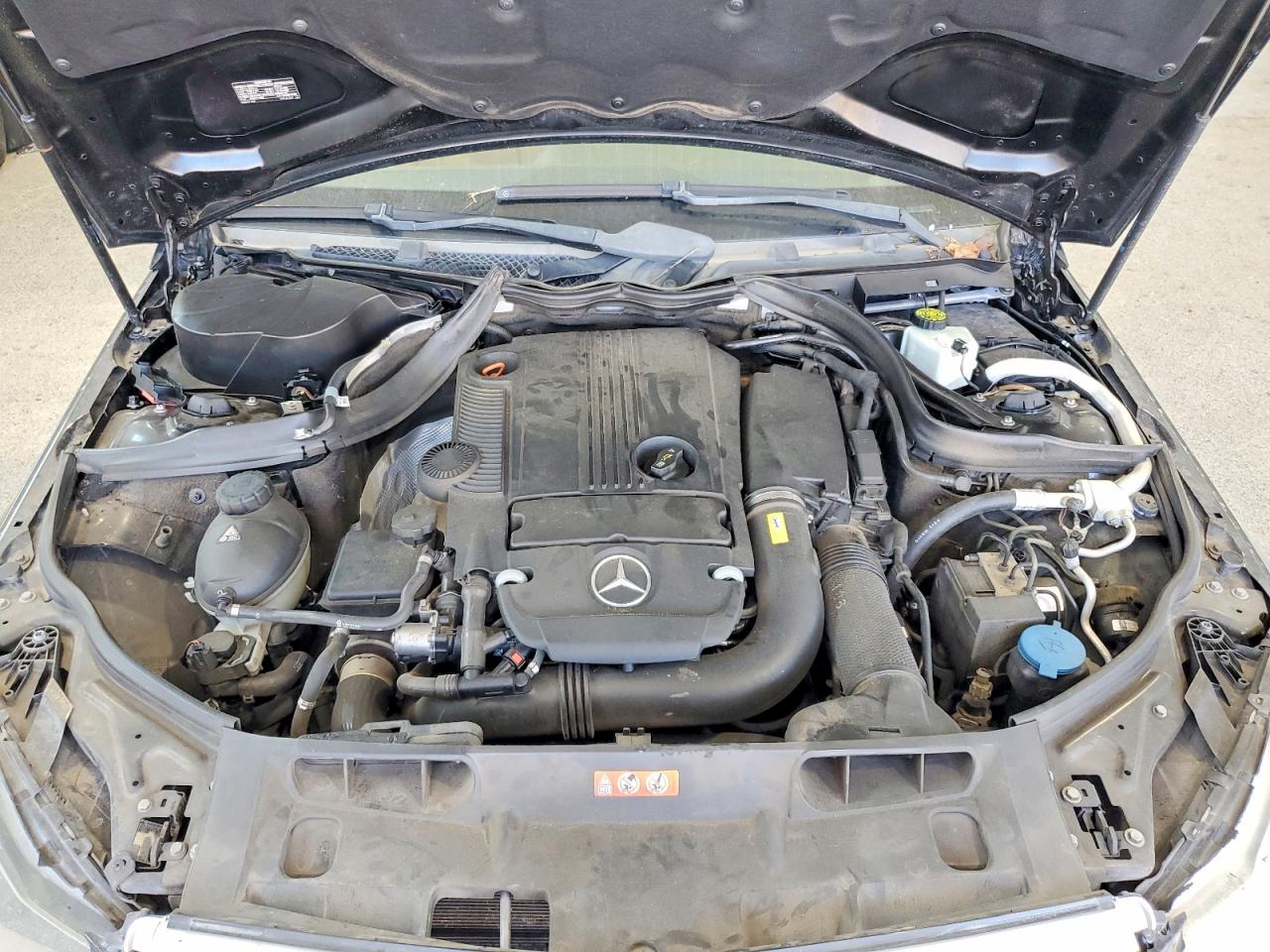 2012 MERCEDES-BENZ C-CLASS