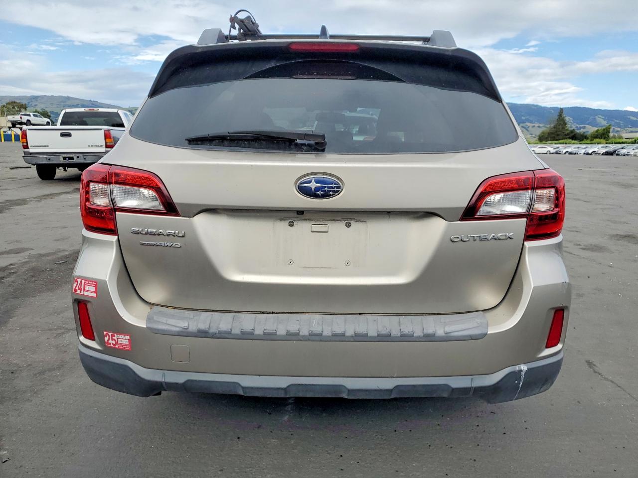 2016 SUBARU OUTBACK