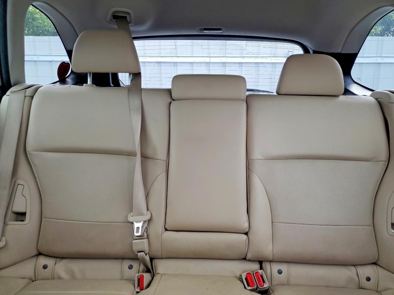 2016 SUBARU OUTBACK