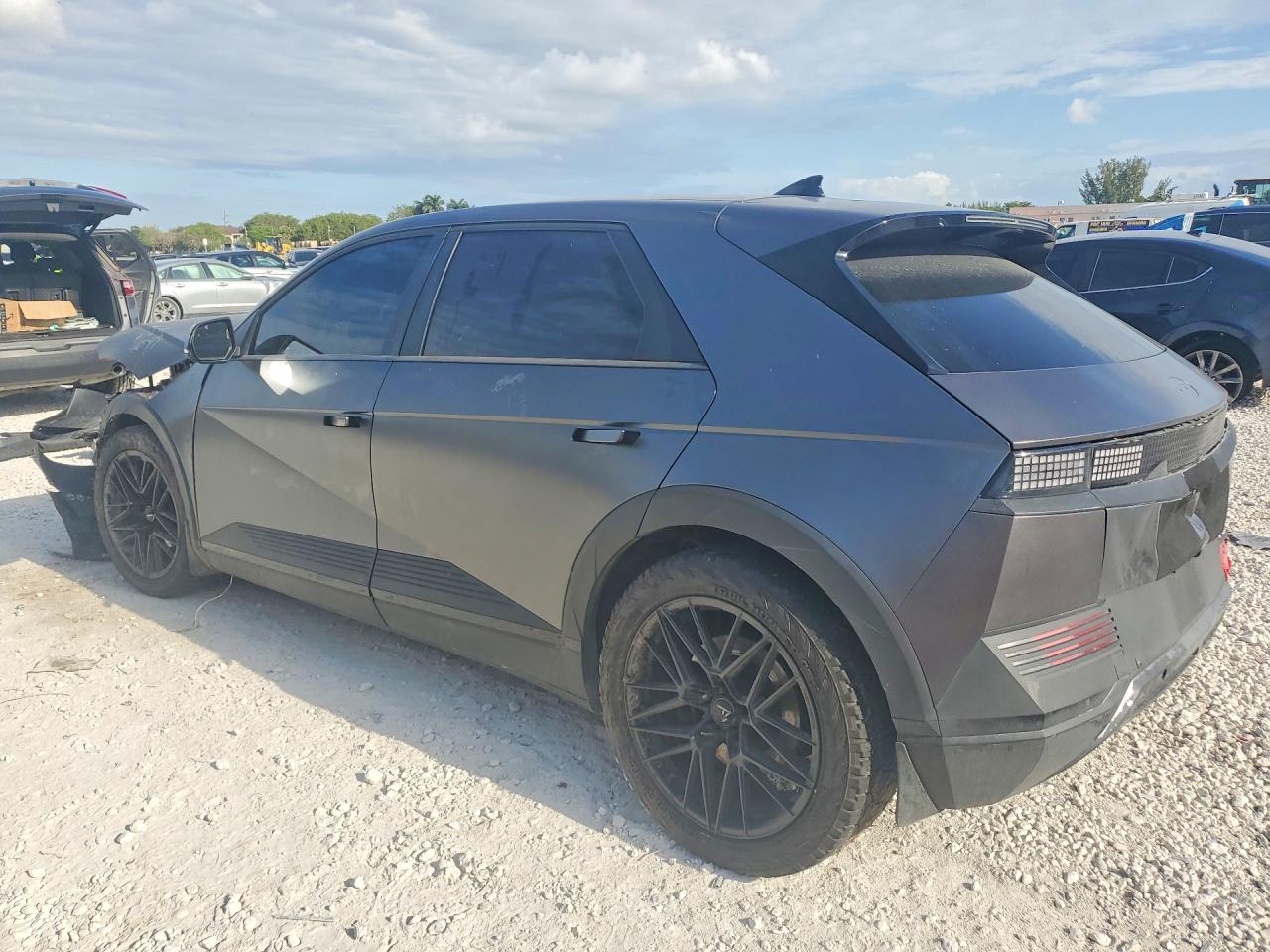 2023 HYUNDAI IONIQ