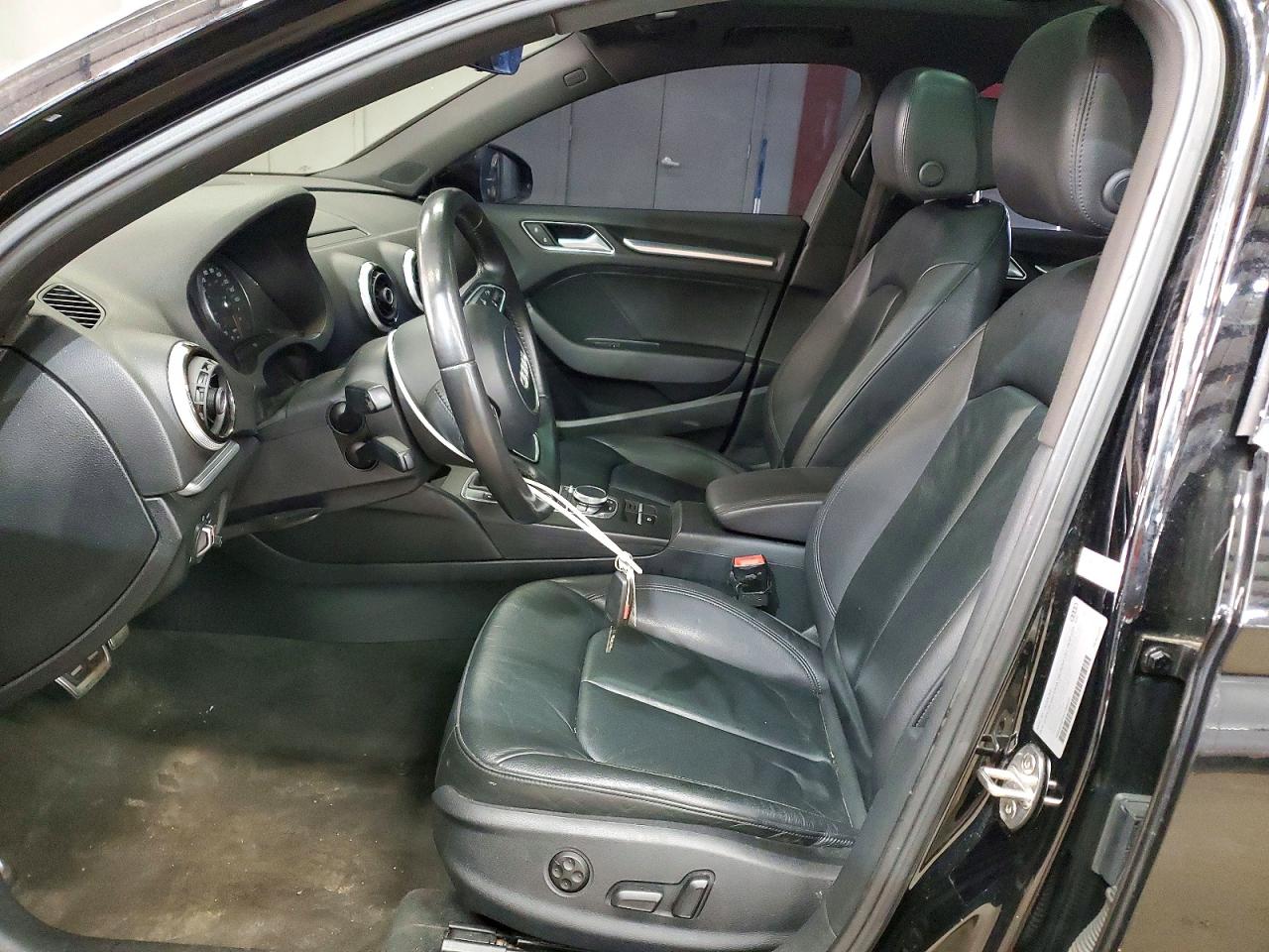 2016 AUDI A3