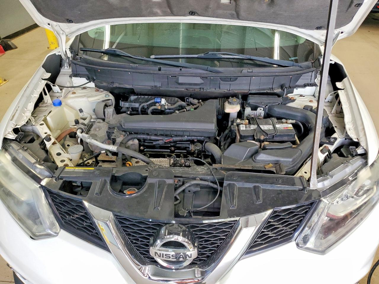 2014 NISSAN ROGUE