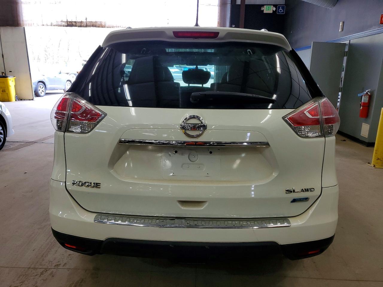 2014 NISSAN ROGUE