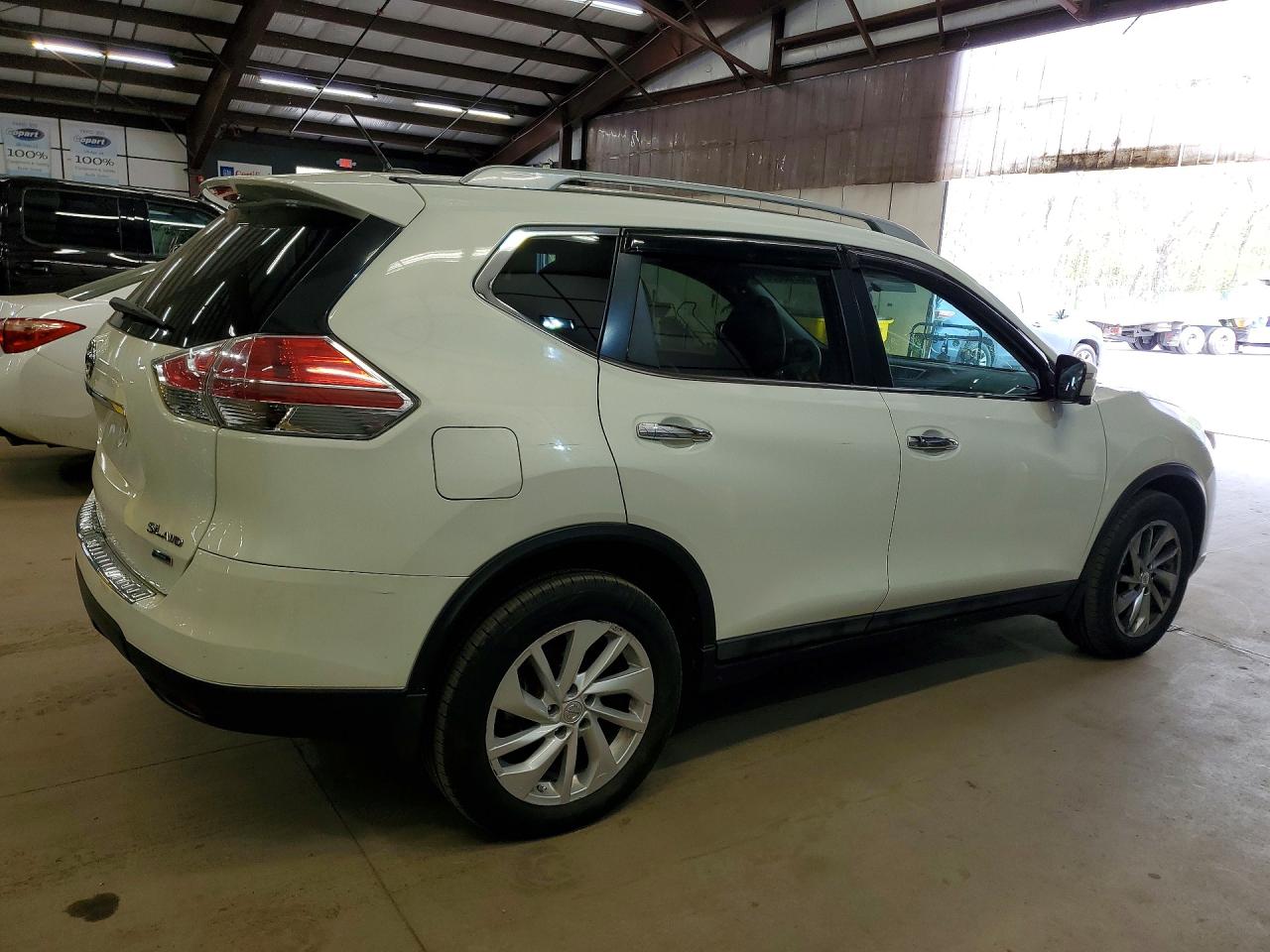 2014 NISSAN ROGUE