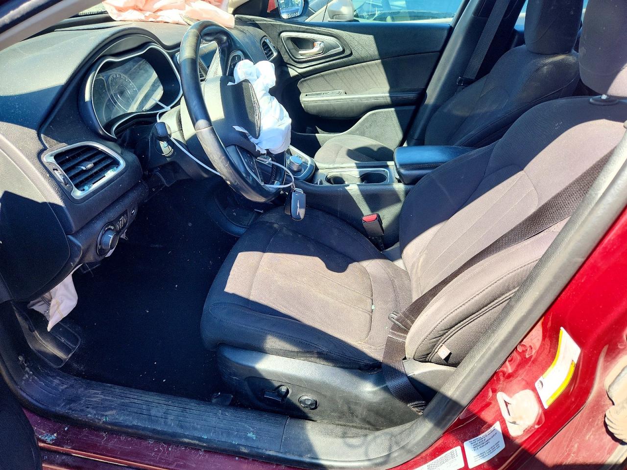 2015 CHRYSLER 200
