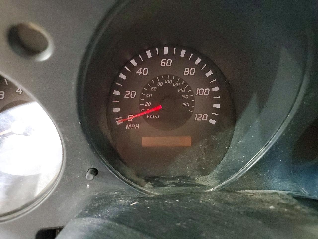 2004 NISSAN FRONTIER