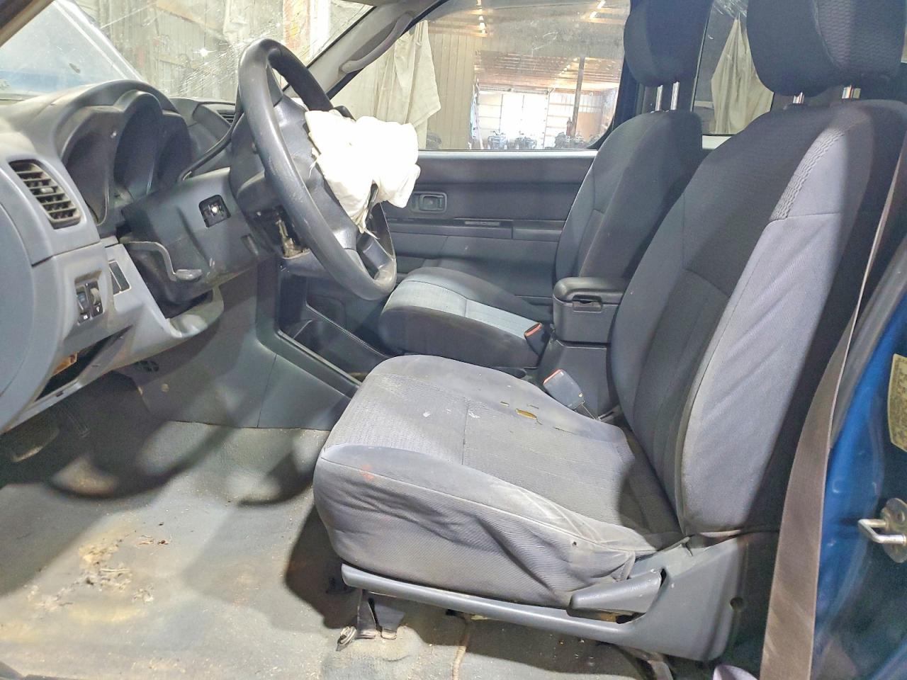 2004 NISSAN FRONTIER