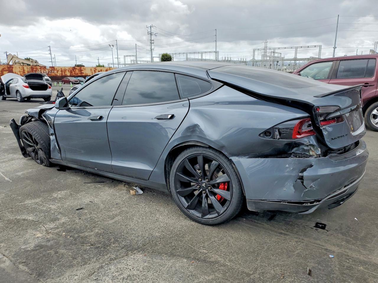 2014 TESLA MODEL S