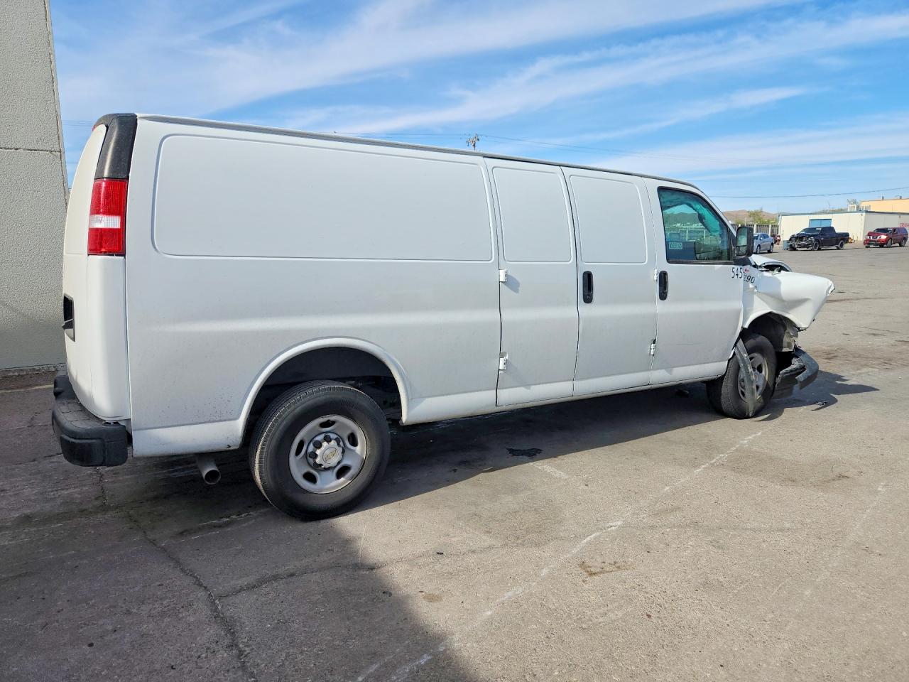 2024 CHEVROLET EXPRESS