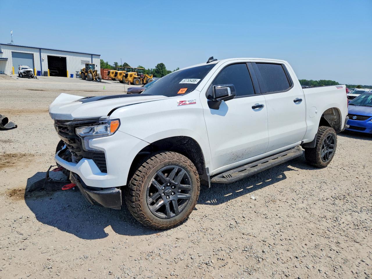 2025 CHEVROLET SILVERADO