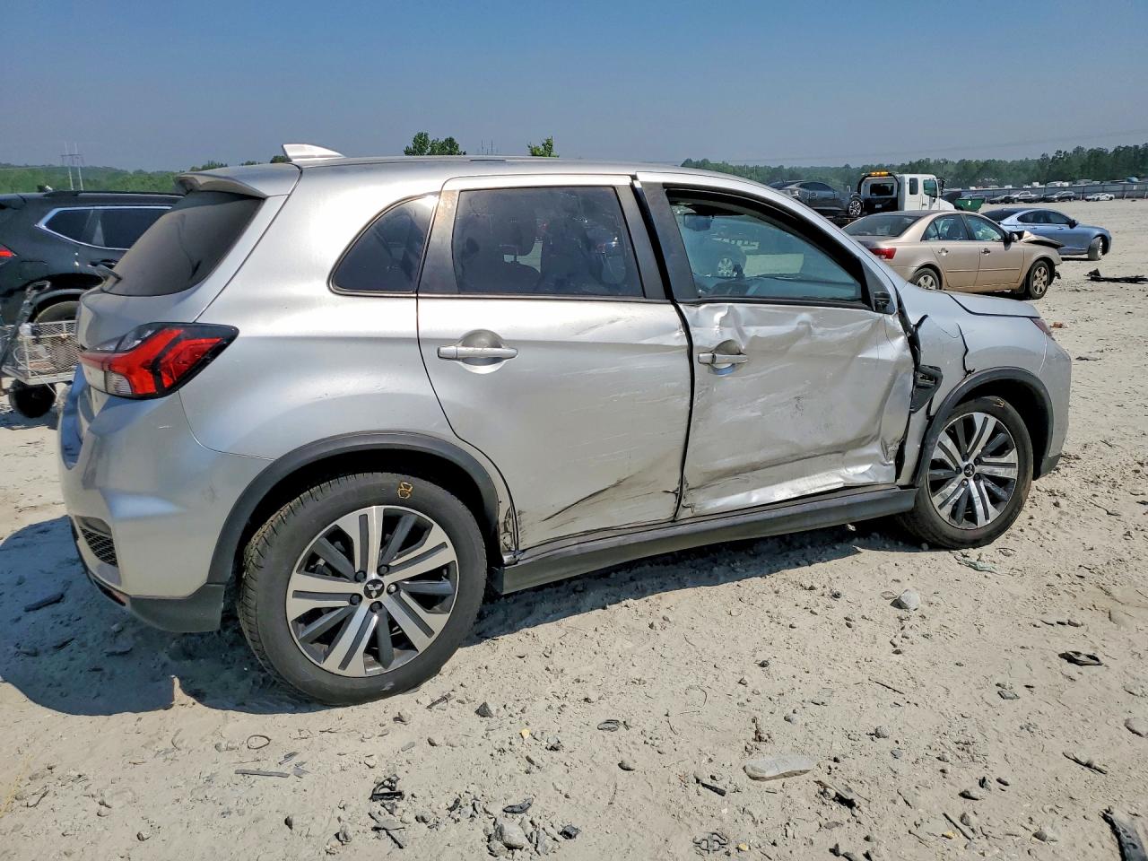 2022 MITSUBISHI OUTLANDER