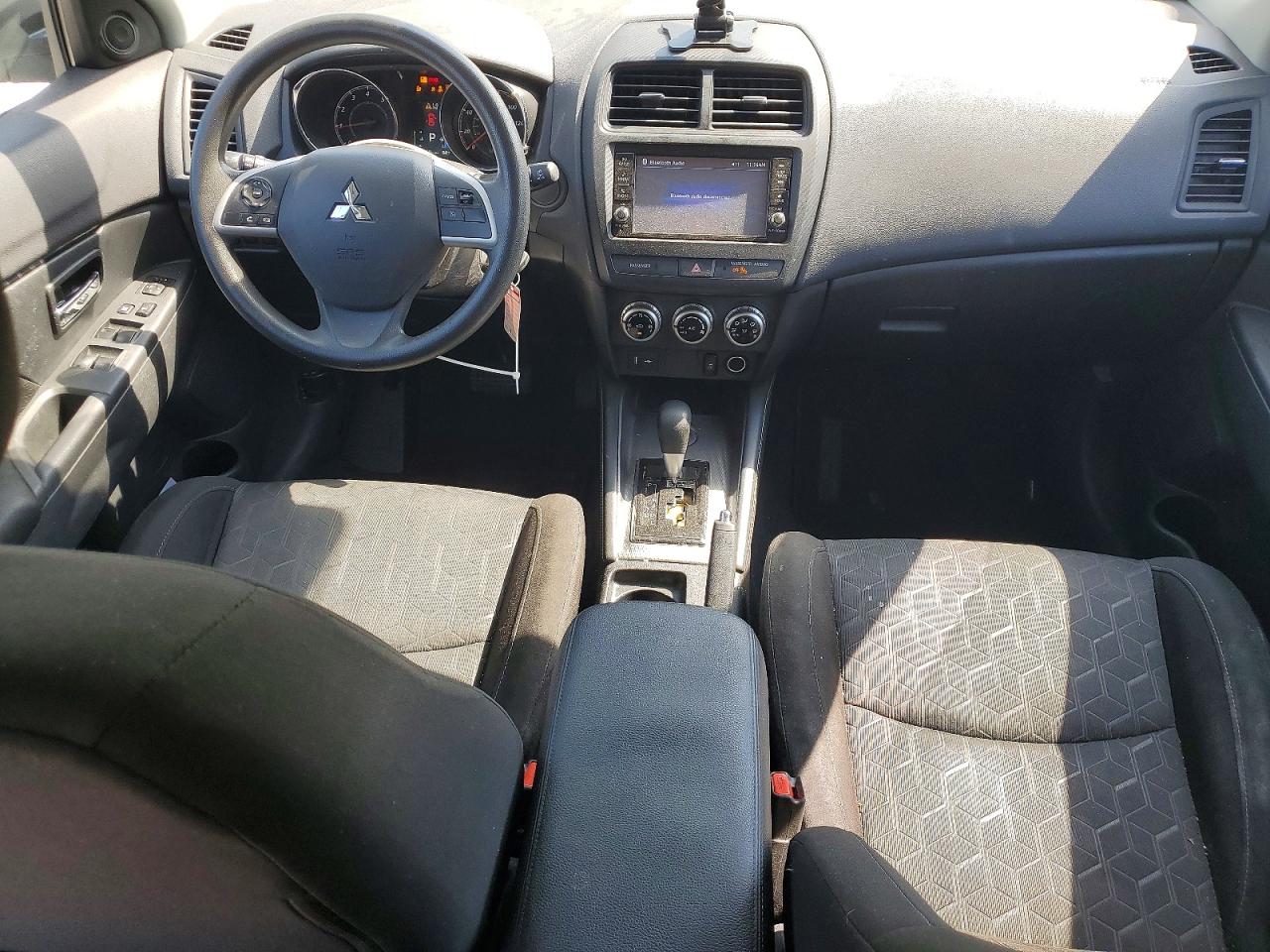 2022 MITSUBISHI OUTLANDER