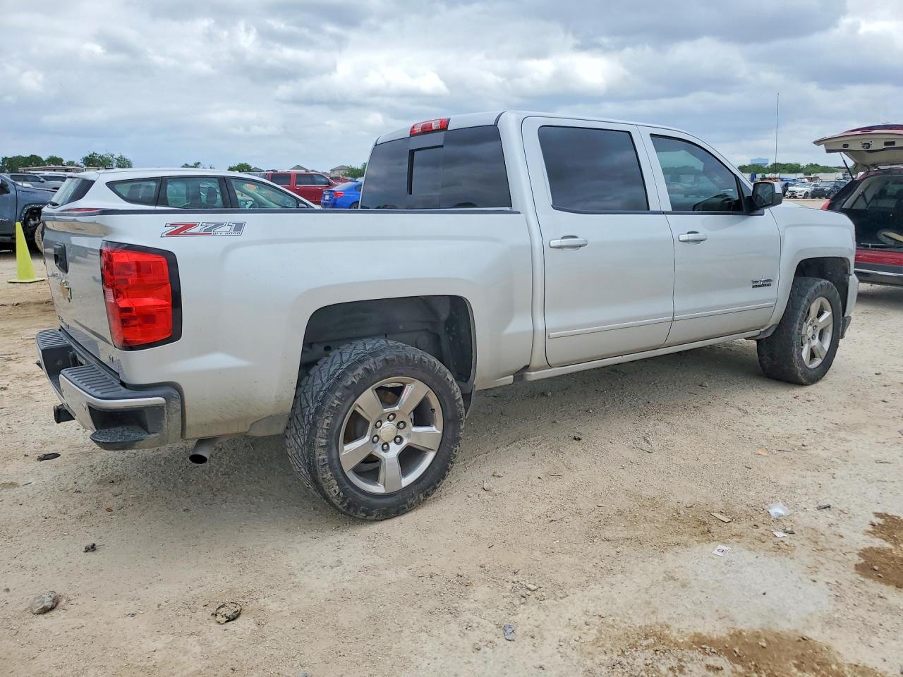 2017 CHEVROLET SILVERADO
