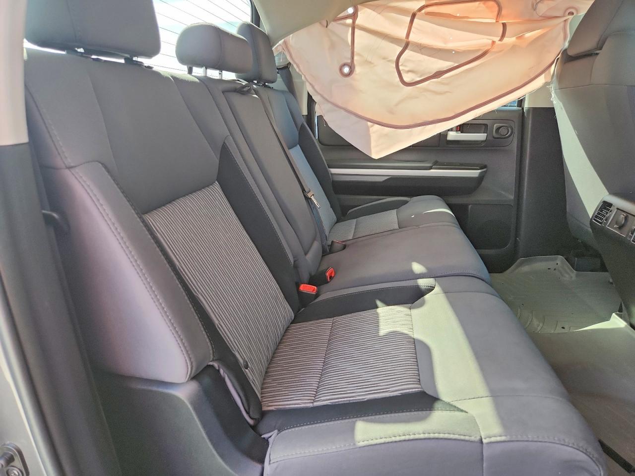 2016 TOYOTA TUNDRA