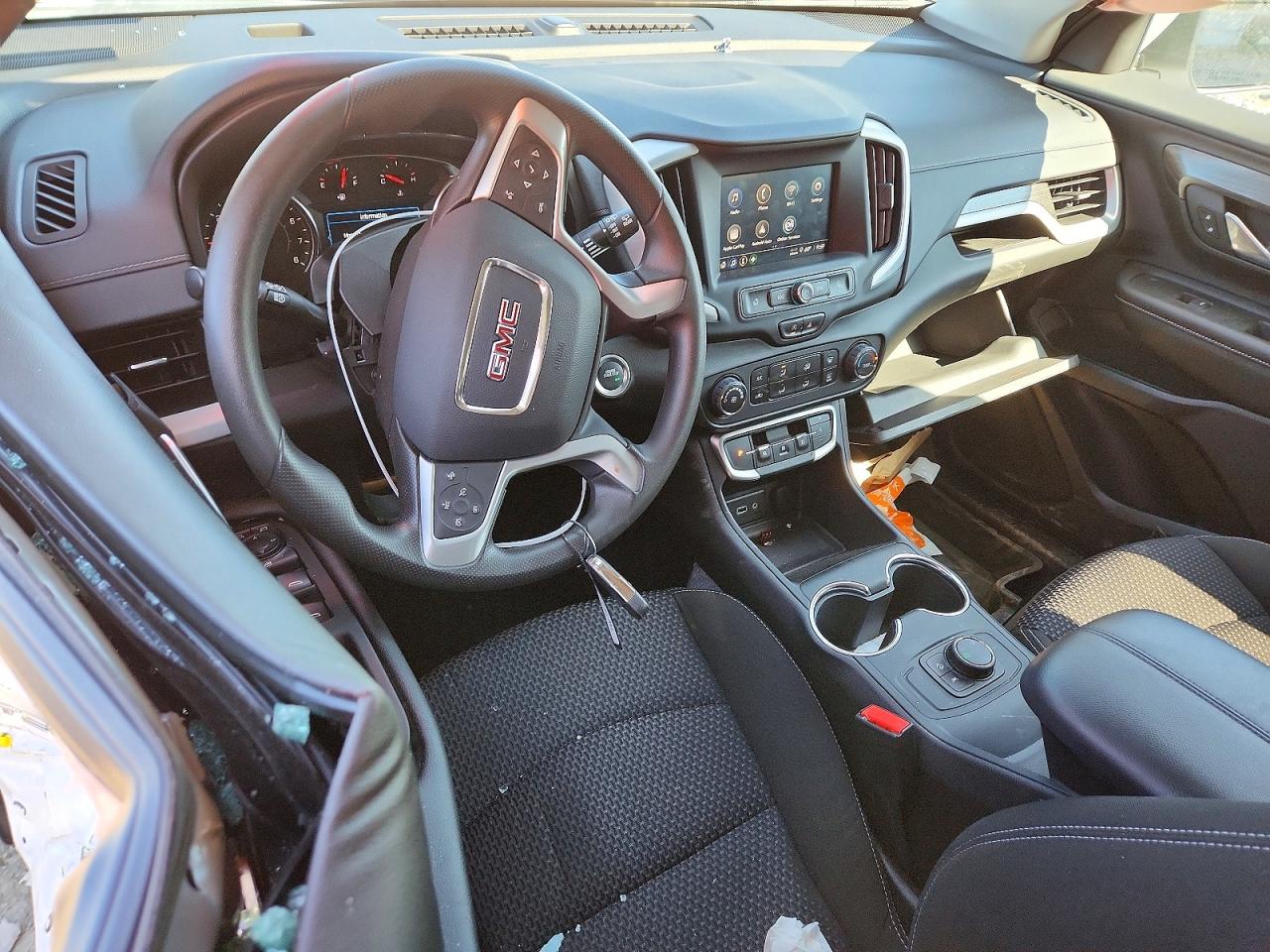2024 GMC TERRAIN