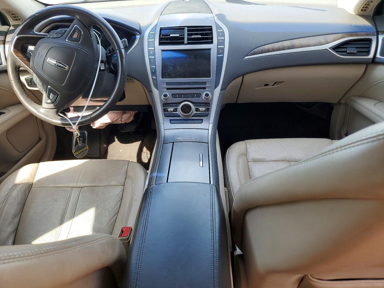 2017 LINCOLN MKZ