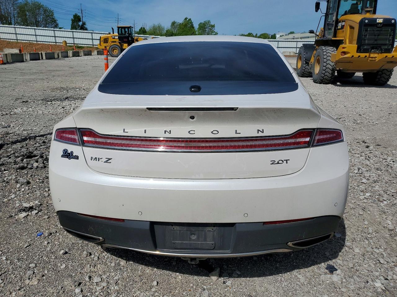 2017 LINCOLN MKZ