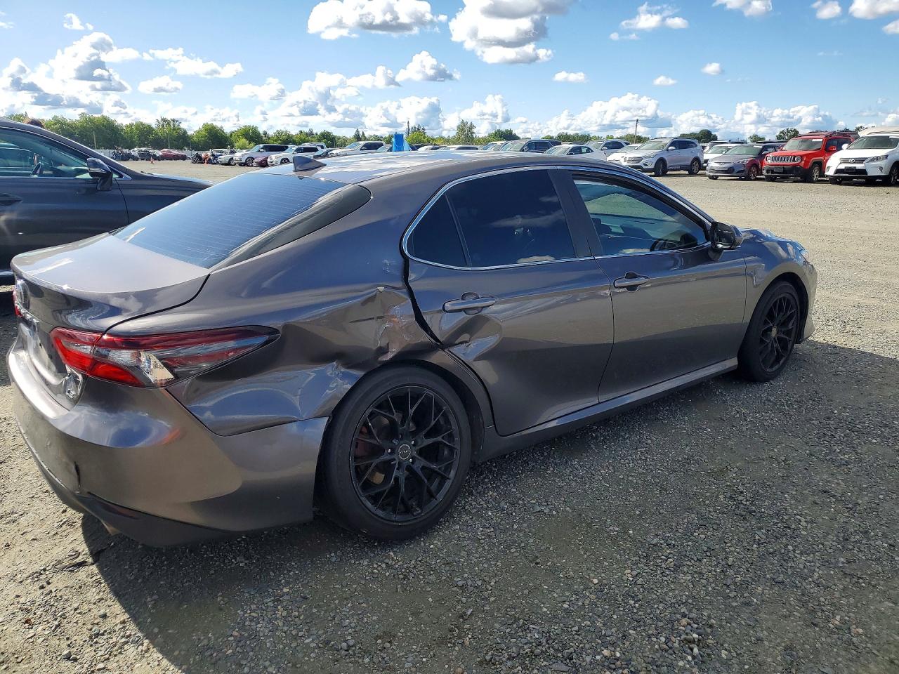 2023 TOYOTA CAMRY