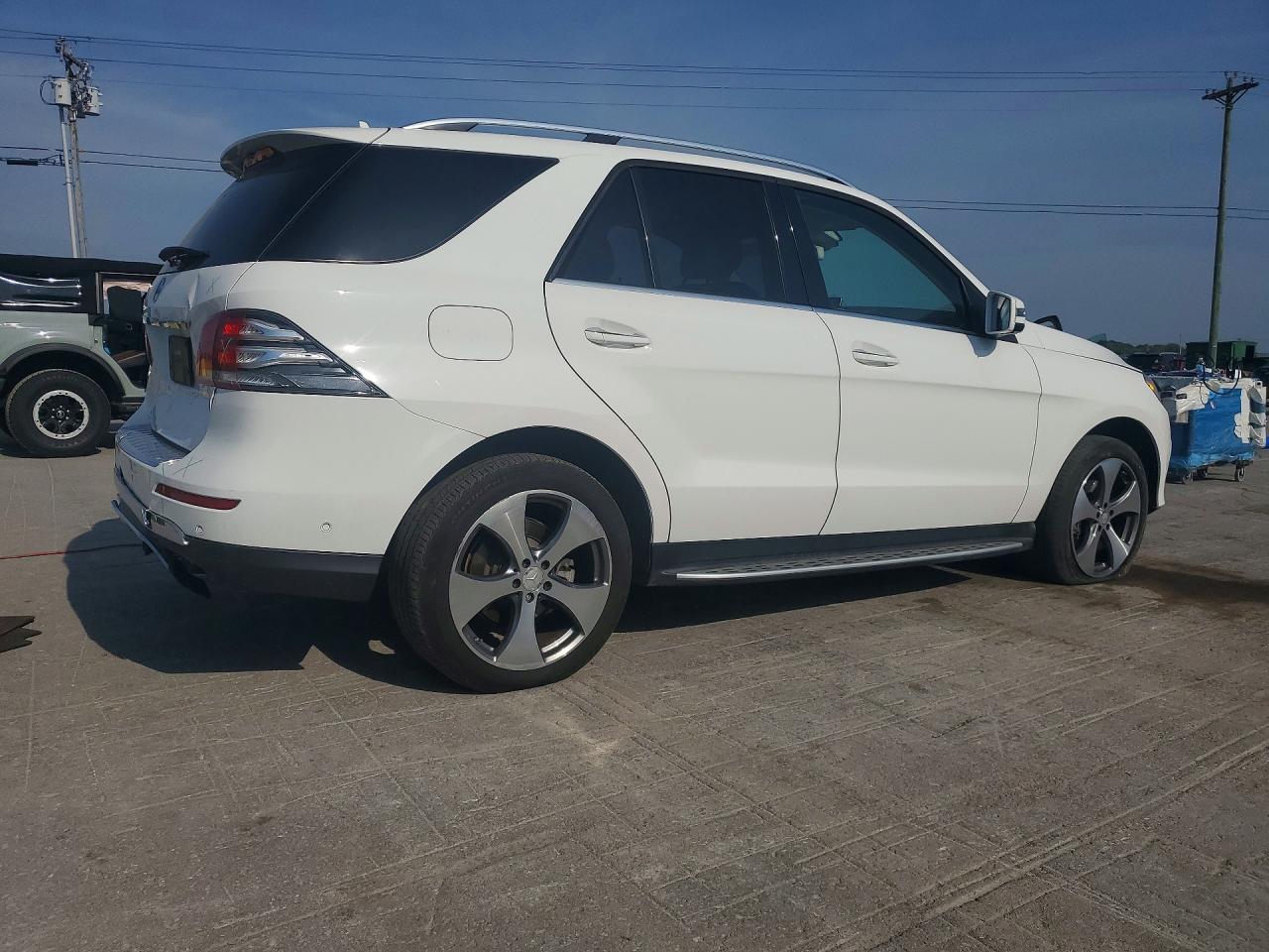 2016 MERCEDES-BENZ GLE-CLASS