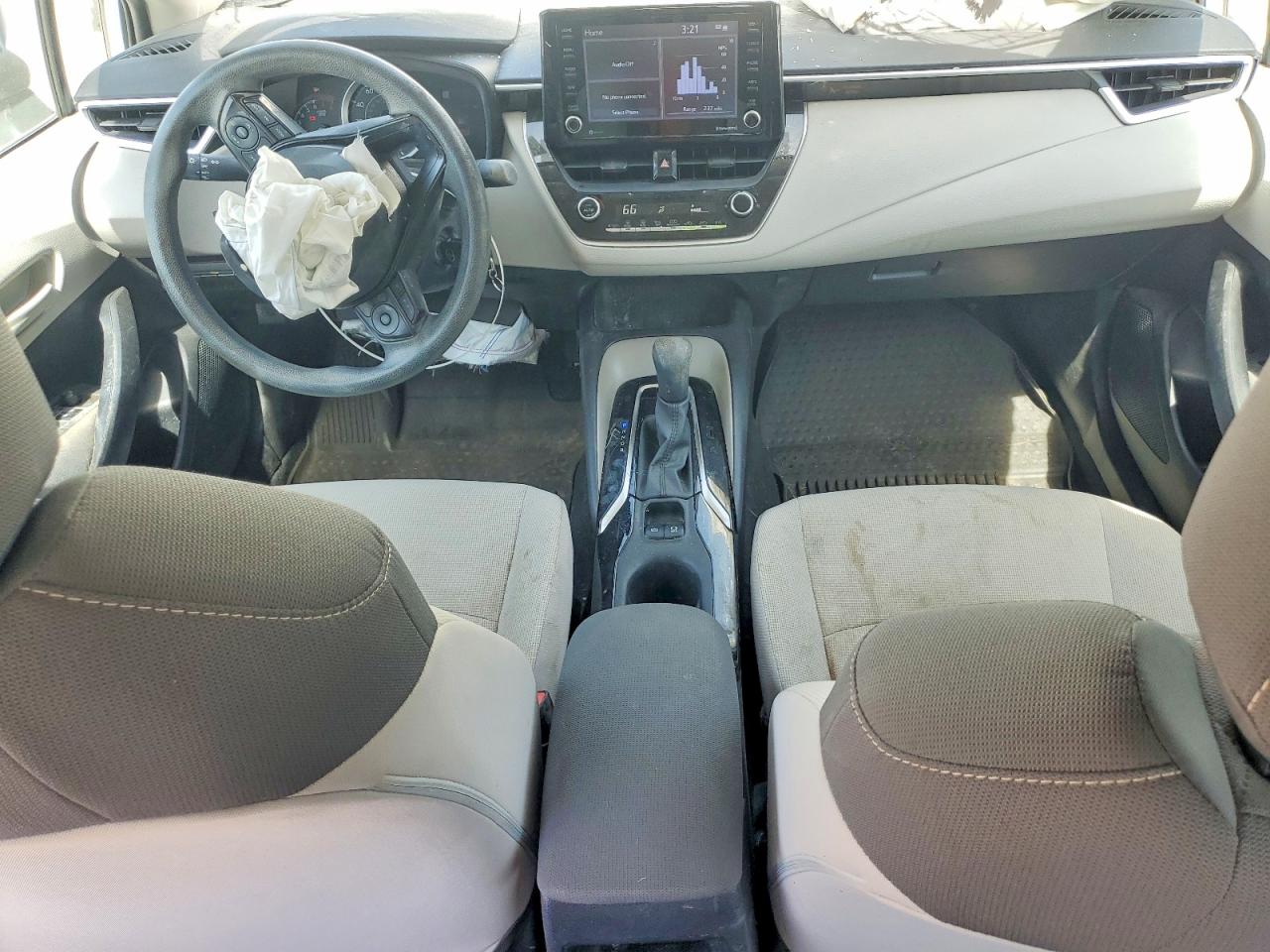 2022 TOYOTA COROLLA
