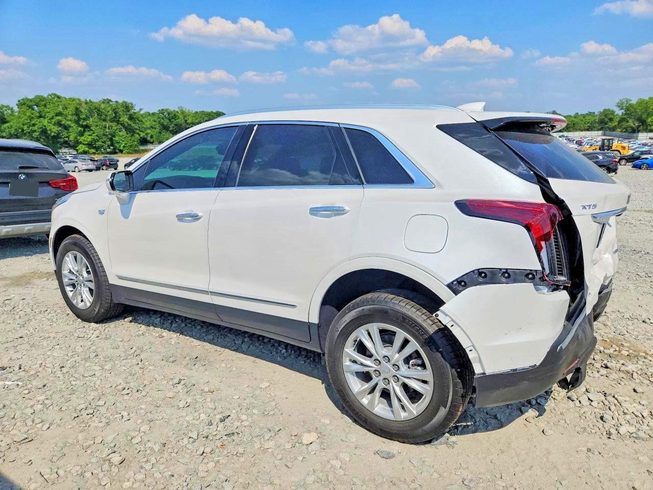 2026 CADILLAC XT5