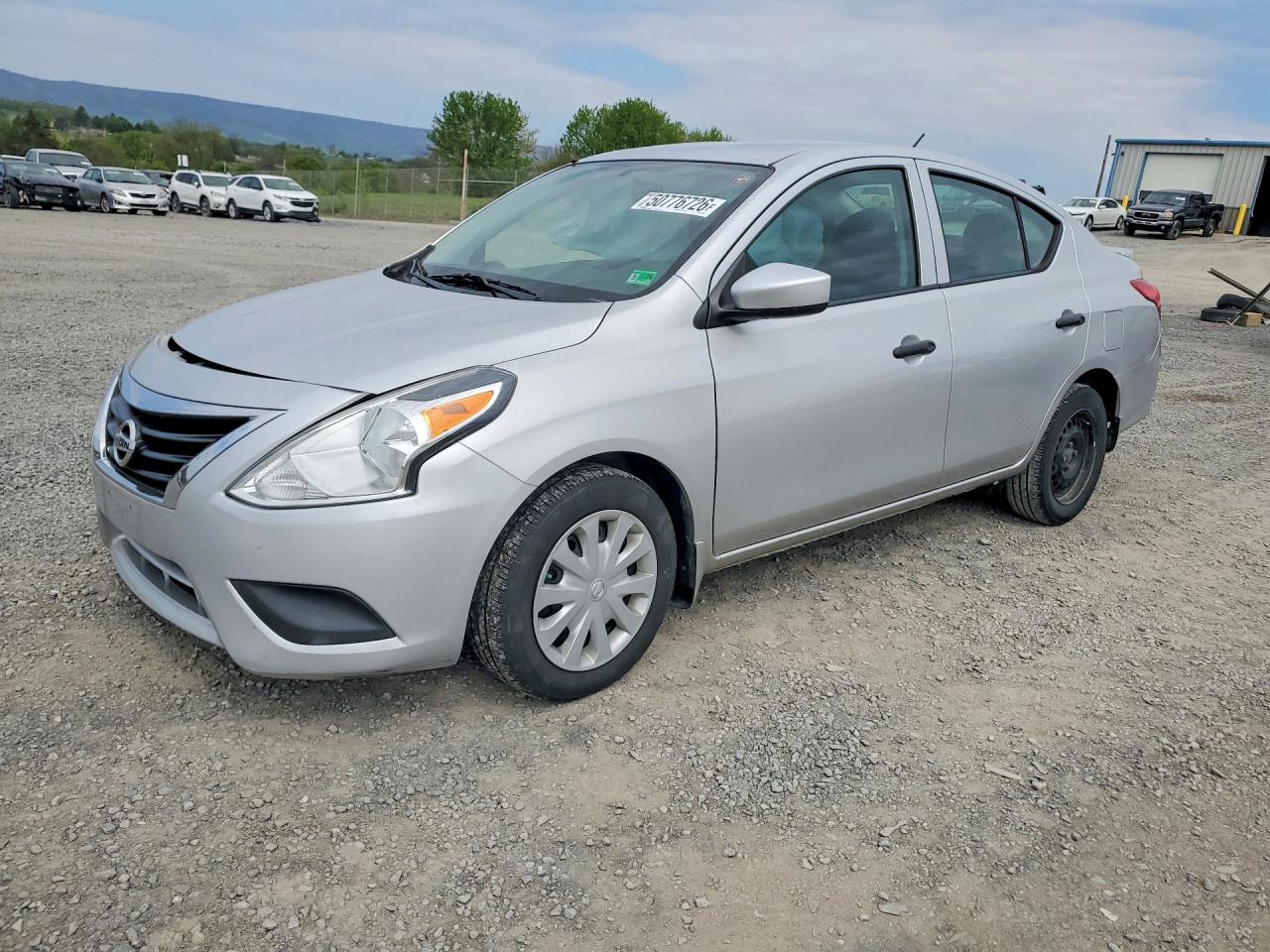 2016 NISSAN VERSA