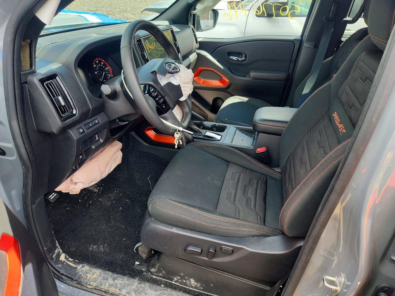 2025 NISSAN FRONTIER