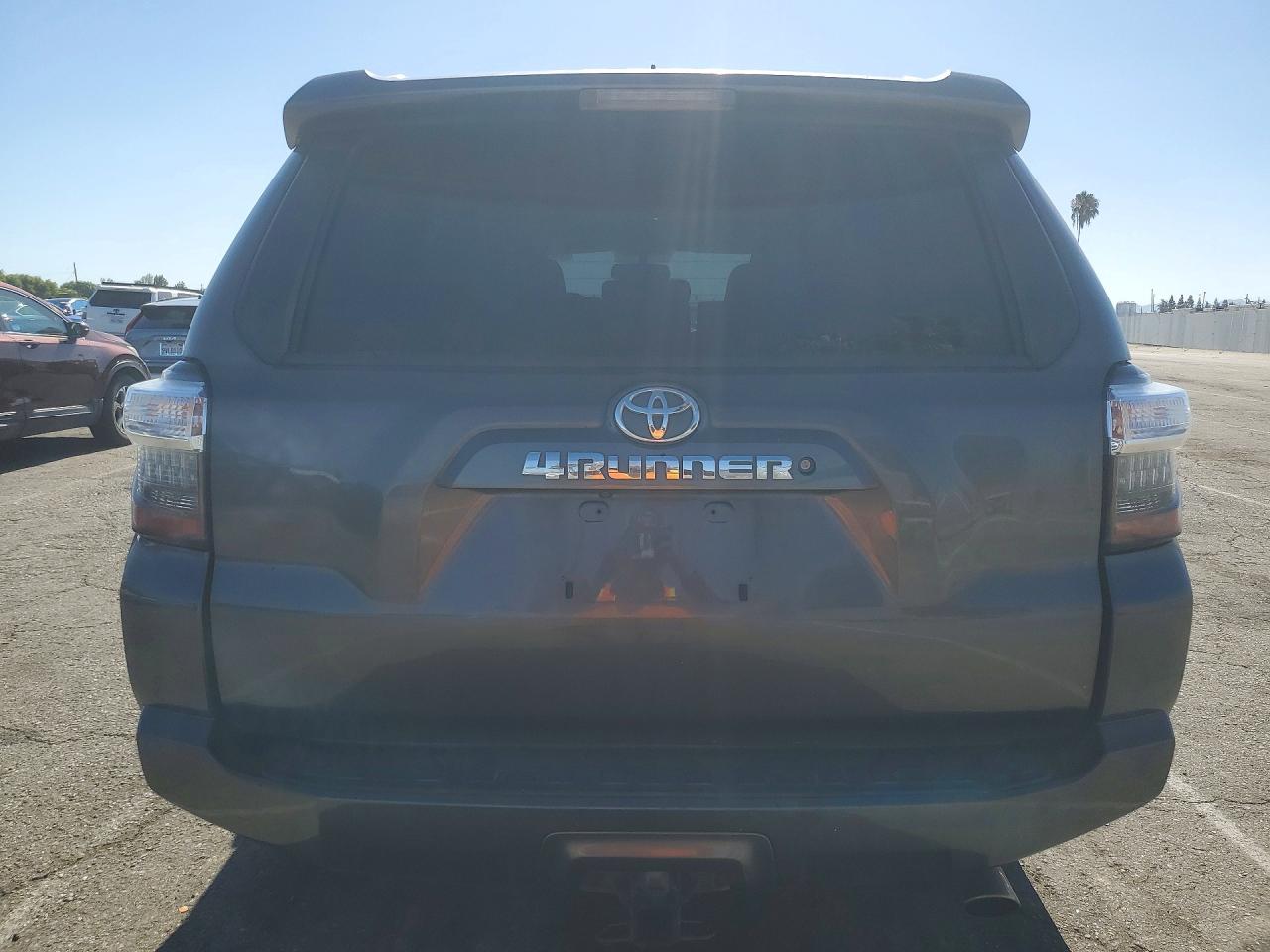 2016 TOYOTA 4RUNNER