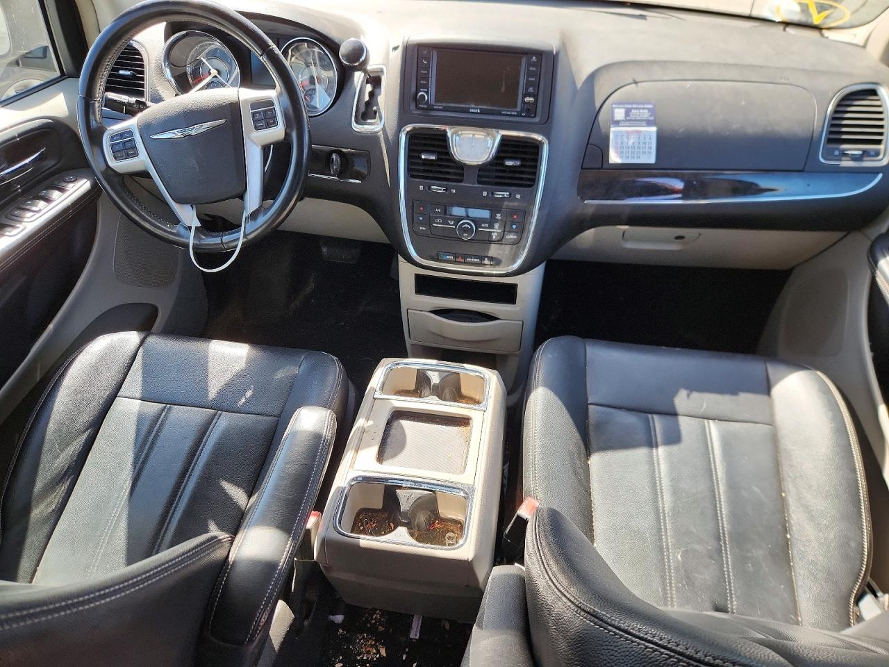 2016 CHRYSLER MINIVAN
