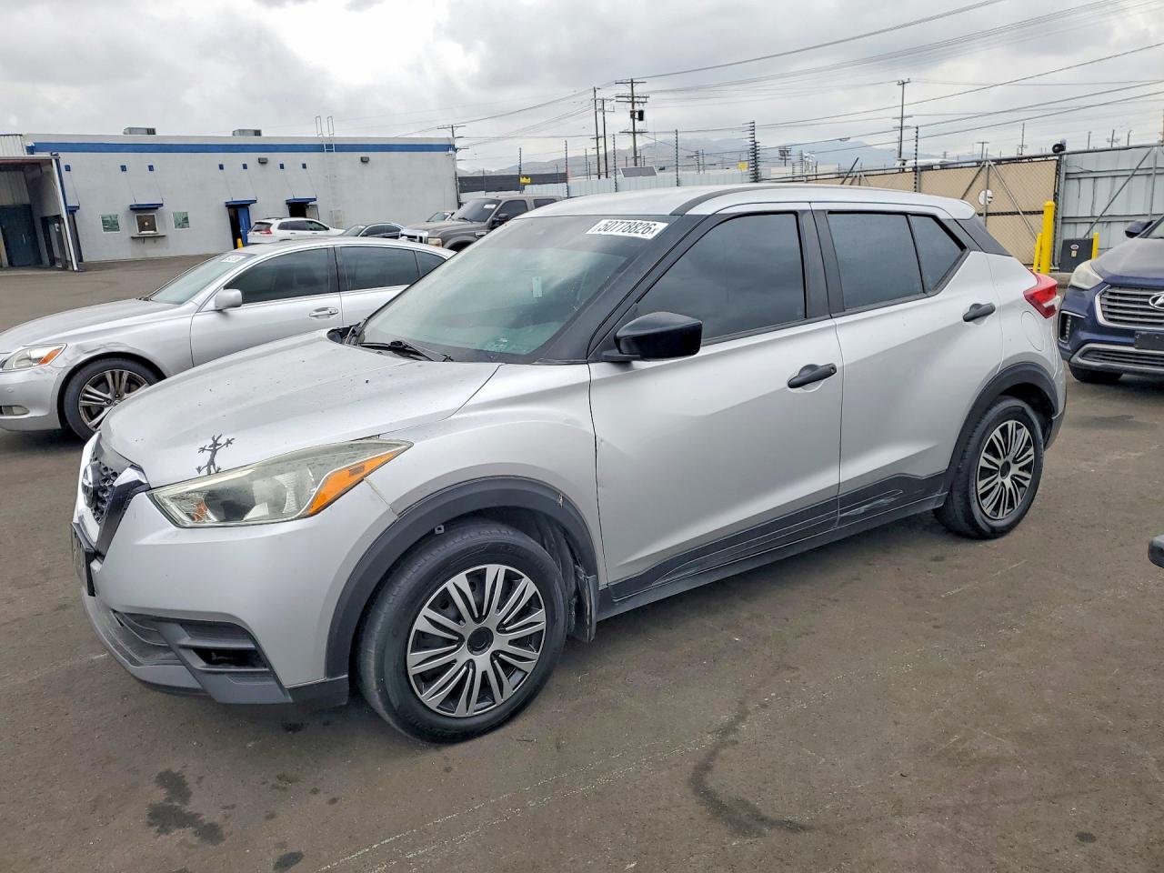 2020 NISSAN KICKS
