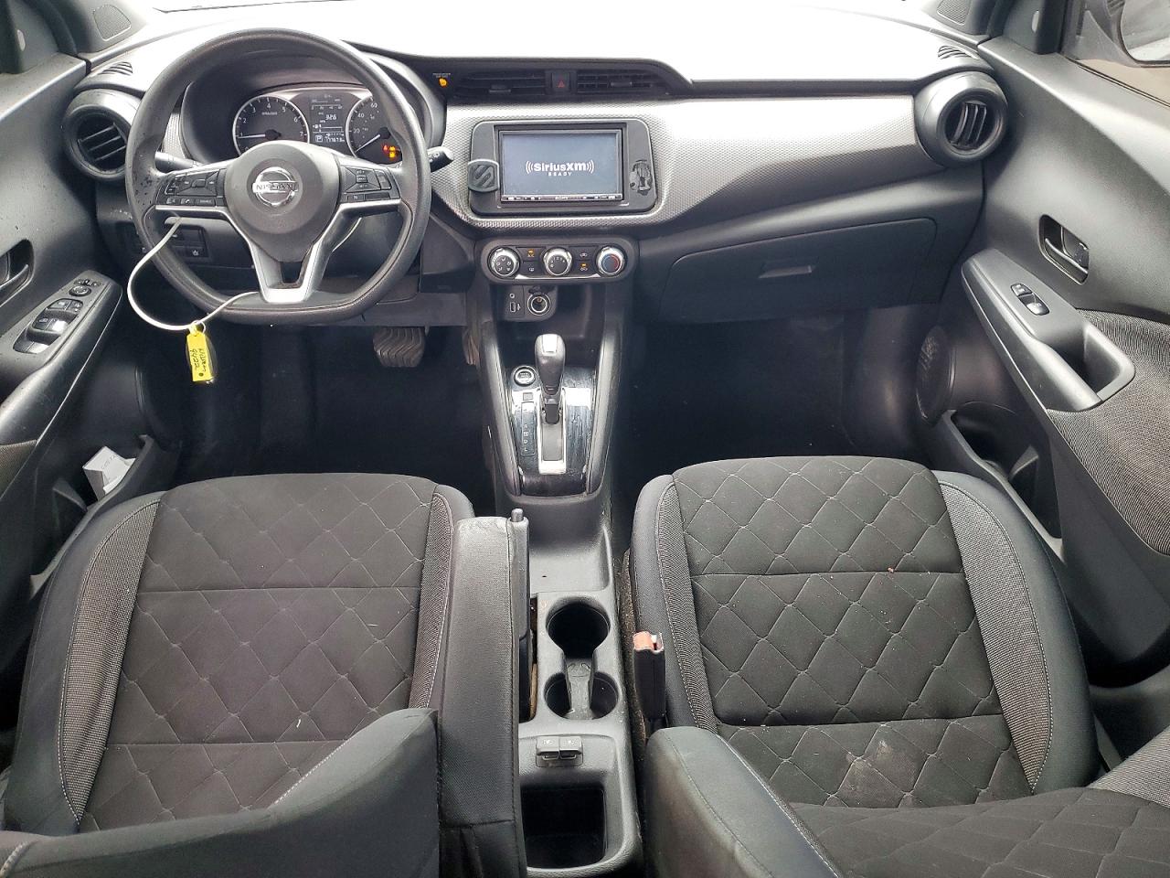 2020 NISSAN KICKS