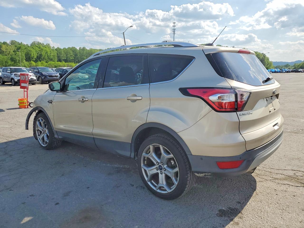 2017 FORD ESCAPE