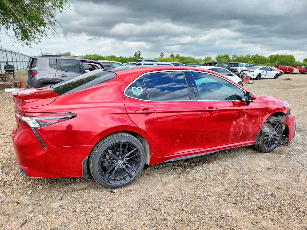 2024 TOYOTA CAMRY