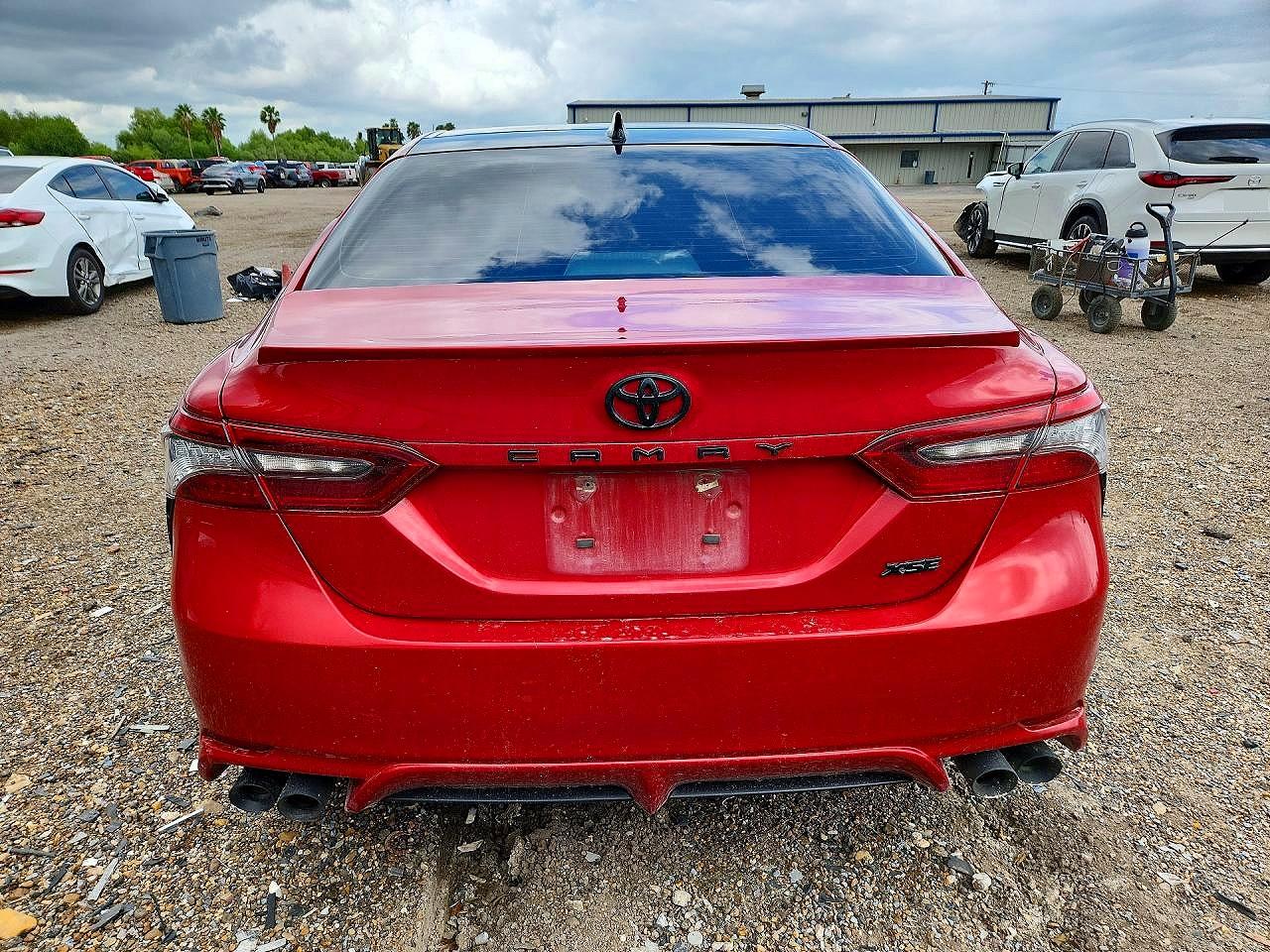 2024 TOYOTA CAMRY