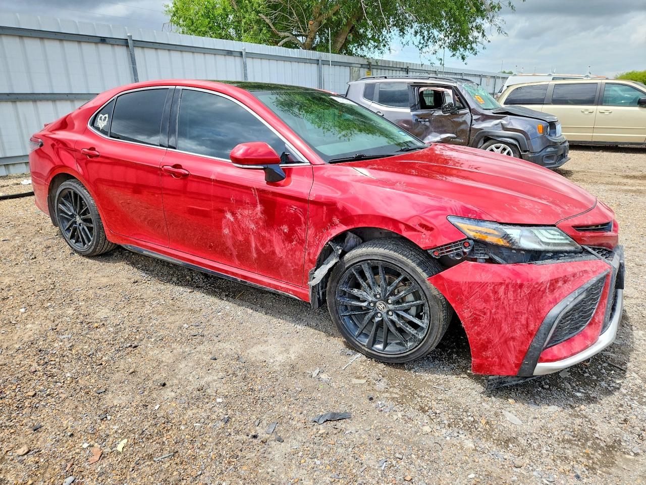 2024 TOYOTA CAMRY