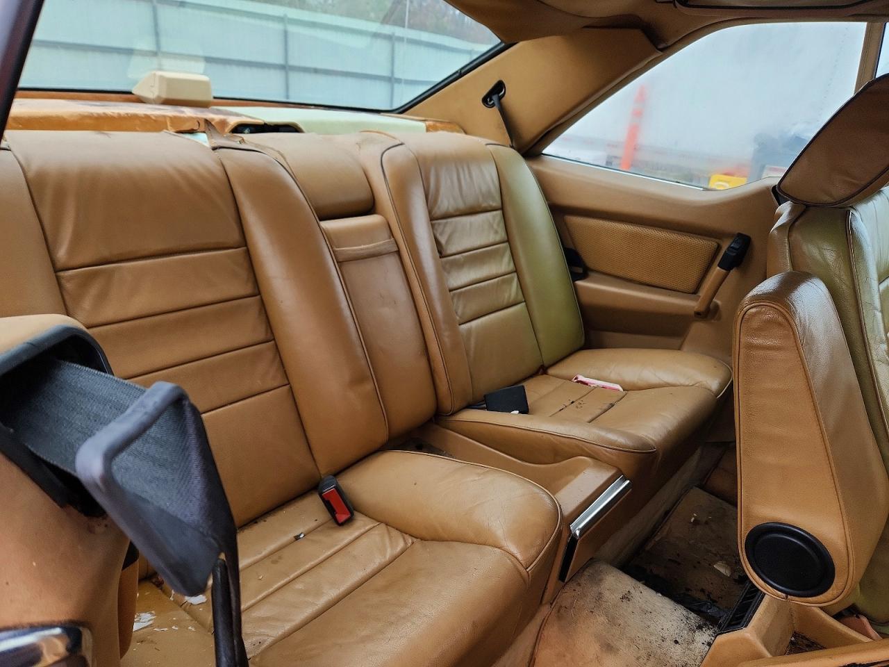 1982 MERCEDES-BENZ 380-CLASS