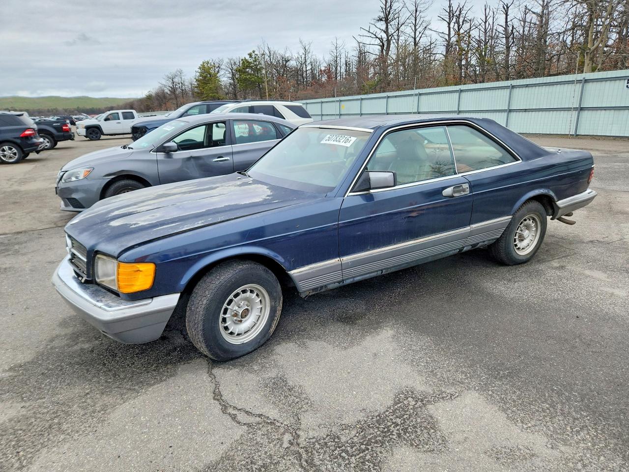 1982 MERCEDES-BENZ 380-CLASS