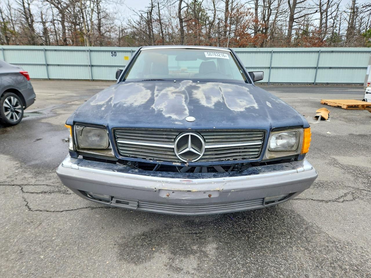 1982 MERCEDES-BENZ 380-CLASS