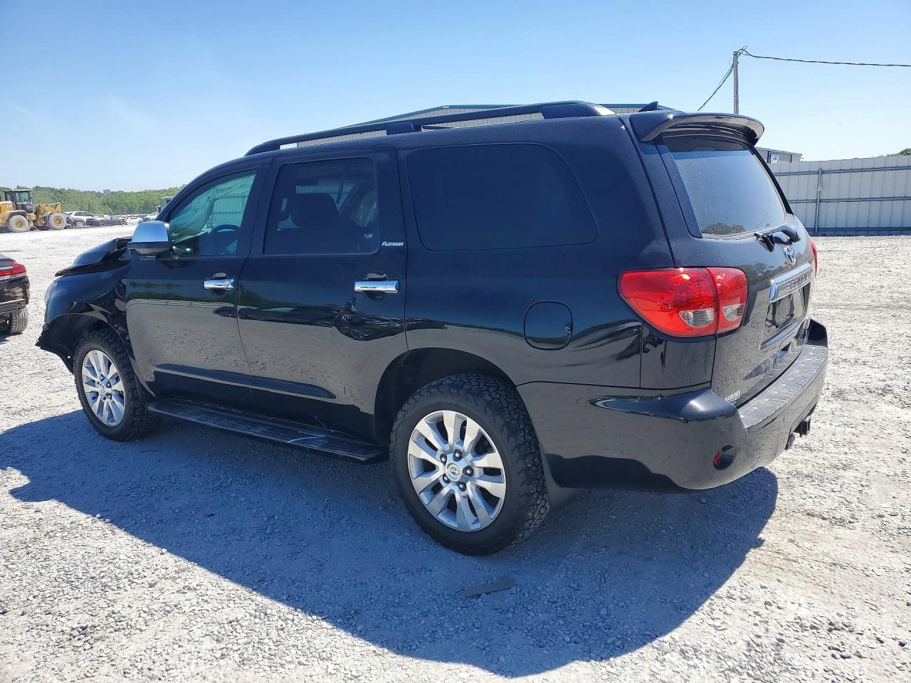 2016 TOYOTA SEQUOIA
