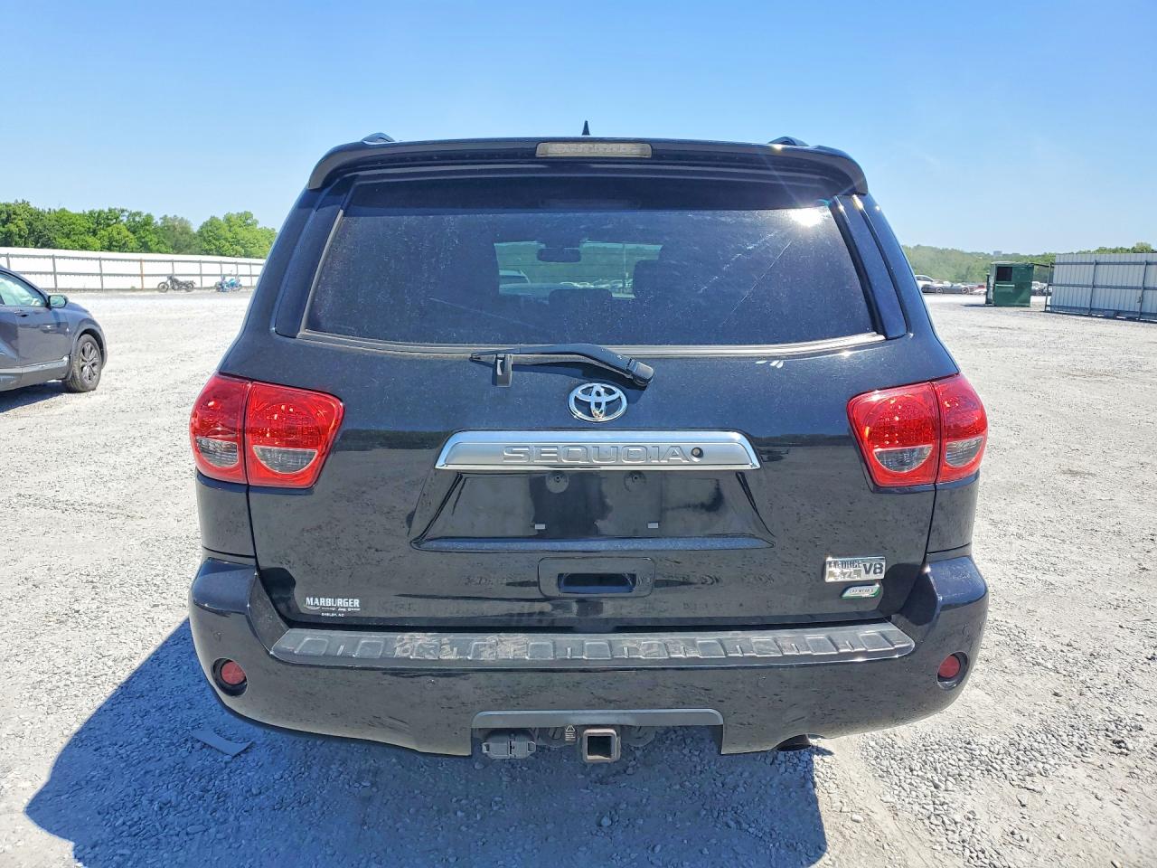 2016 TOYOTA SEQUOIA