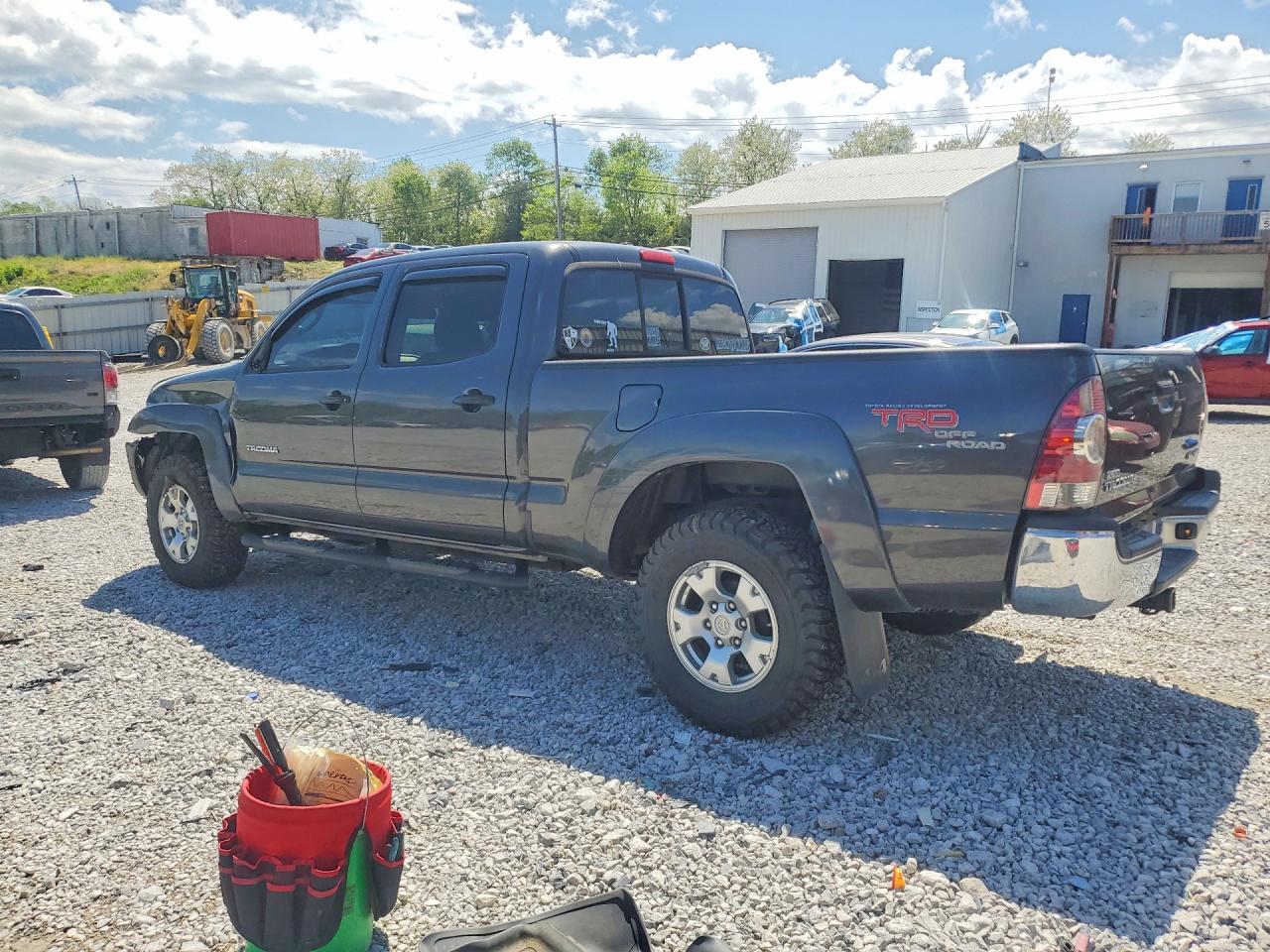 2010 TOYOTA TACOMA